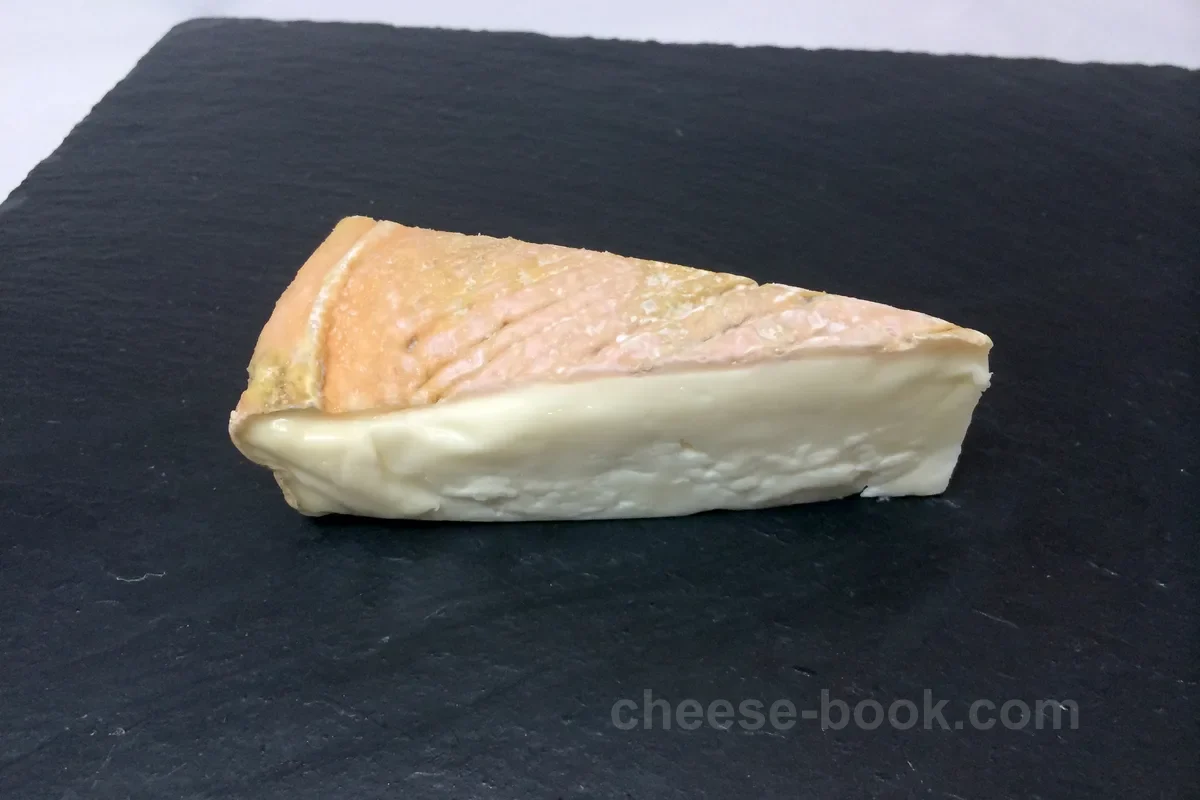 トルタ・ディ・ペゲラ