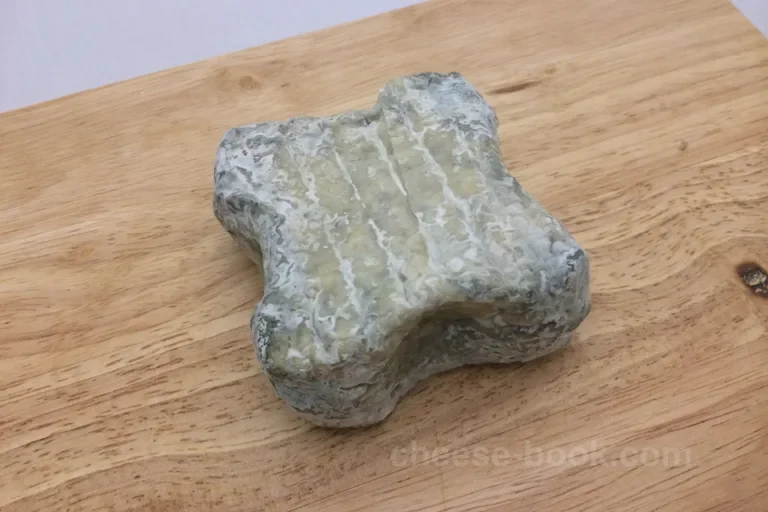 Trèfle 外観