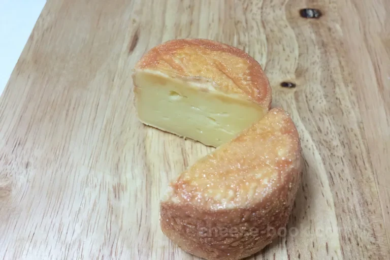 カット